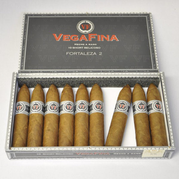 VegaFina Fortaleza 2 short belicoso box